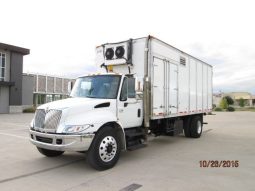 2006 International 4300 Shred-Tech MDS-25GT full